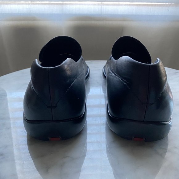 Prada Men's Black Loafer - PS0950 Size 8.5 - Excellent Condition - Picture 12 of 14